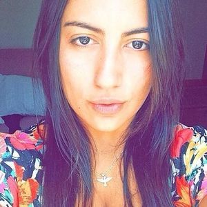 Meet your Posher, Lara